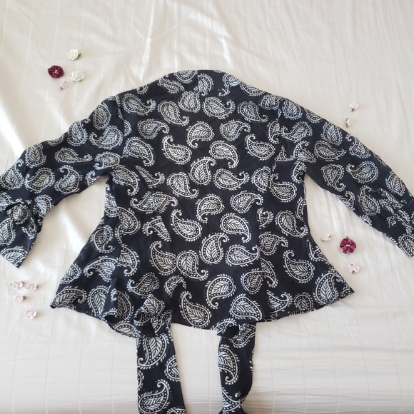 Womens jacket shawl with ribbon tie and button up - Picture 2 of 8